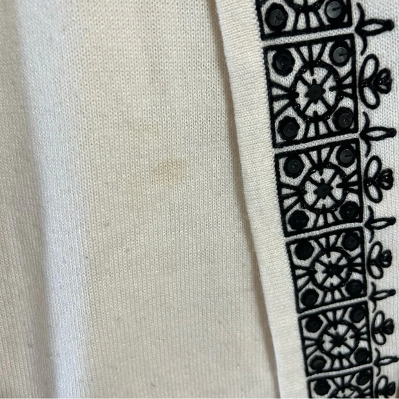 Sag Harbor Cream and Black Sweater Plus Size 3X Embroidered Sequins Embellished - Picture 5 of 9